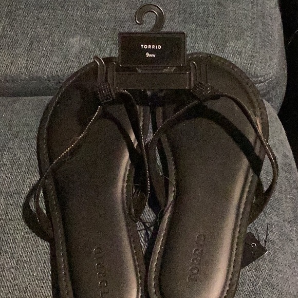 Torrid Curve Shoes - Brand New Torrid Black Sandals 9 Wide Width